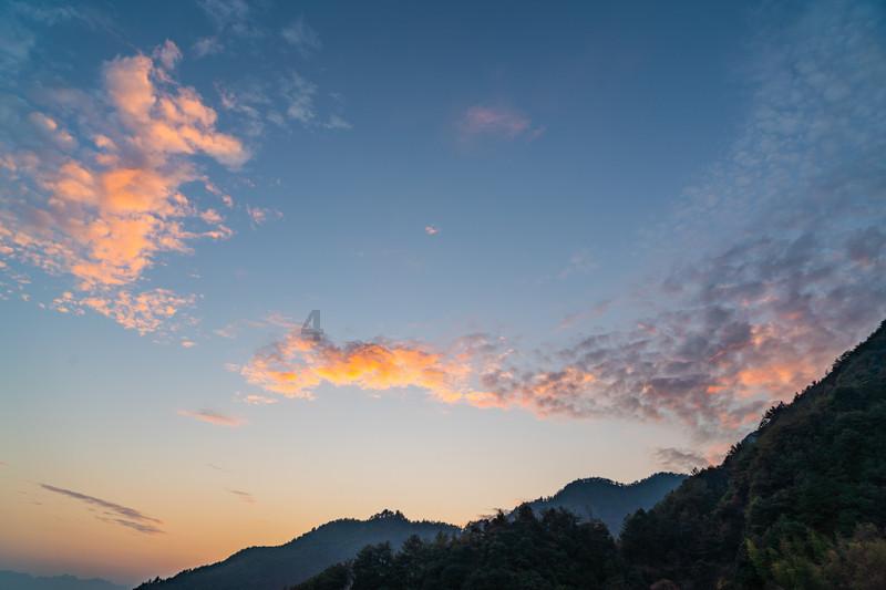 探索显卡驱动有必要更新吗,尽享知识星球之旅