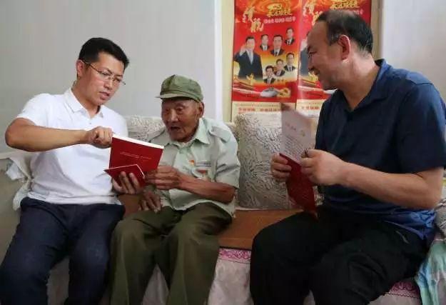 探索男友很内向，特别不懂浪漫，这样的性格可以被改变吗的最佳红迪平台